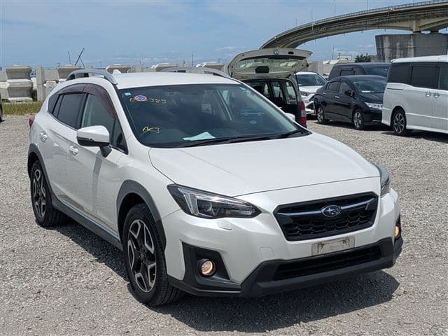 Subaru IMPREZA XV — photo 1 of 8